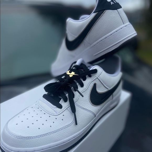 Nike Air Force 1 Men Size 10.5 - Picture 6 of 10